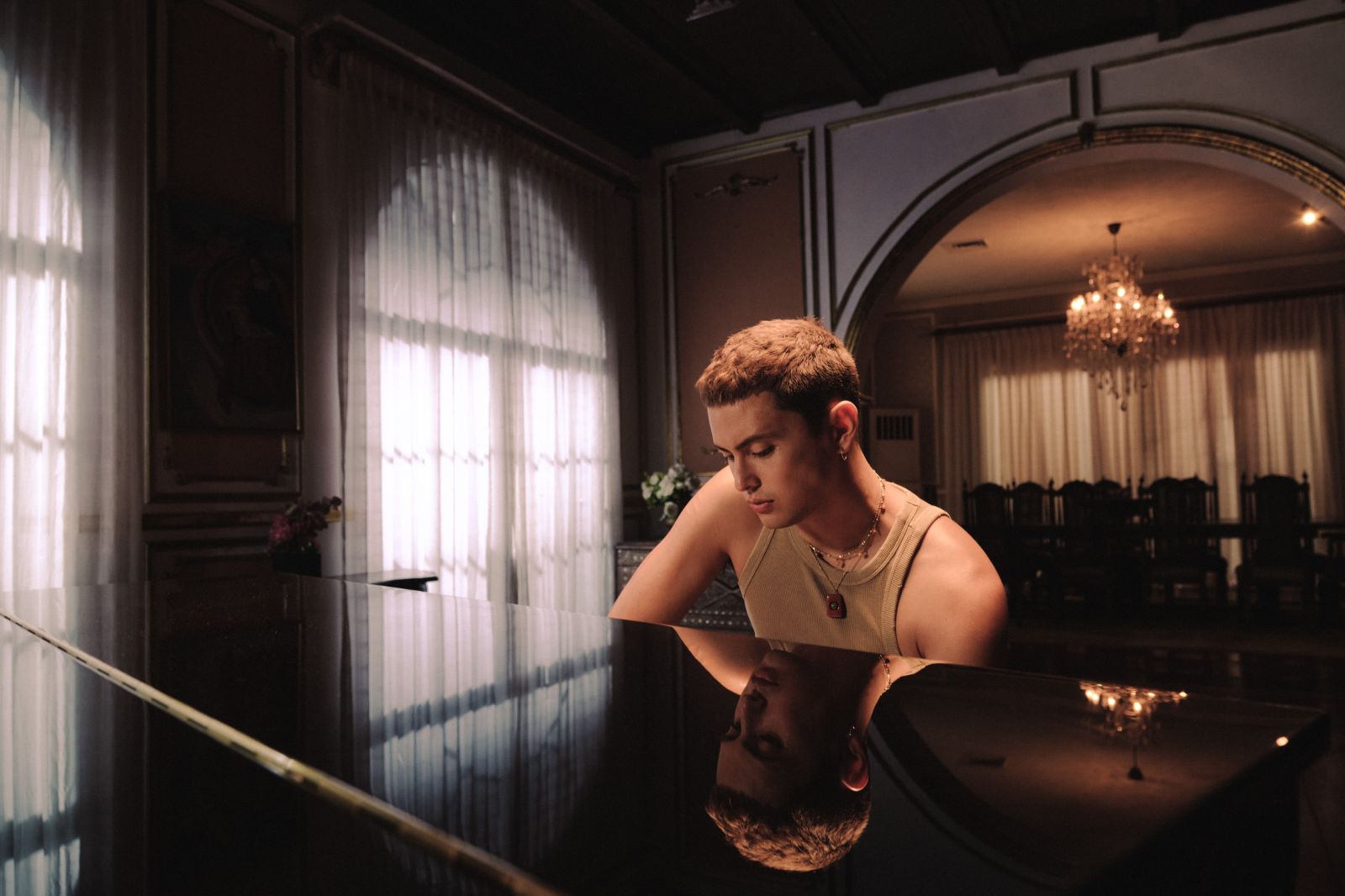 Hear James Reid’s emotional ballad, “Hurt Me Too”