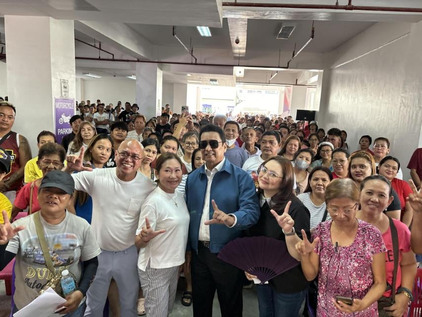AICS PAYOUT NG DSWD PINANGUNAHAN NI LAPID