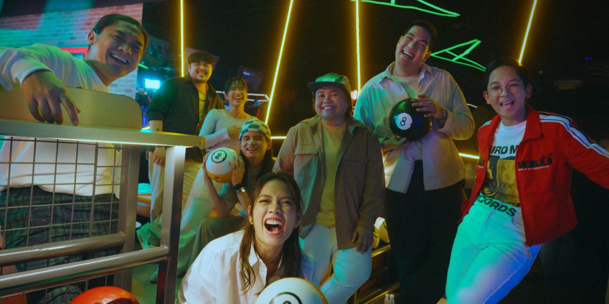 Ben&Ben leads heartwarming video campaign for Robinsons Malls, featuring the hit anthem “Araw-Araw”