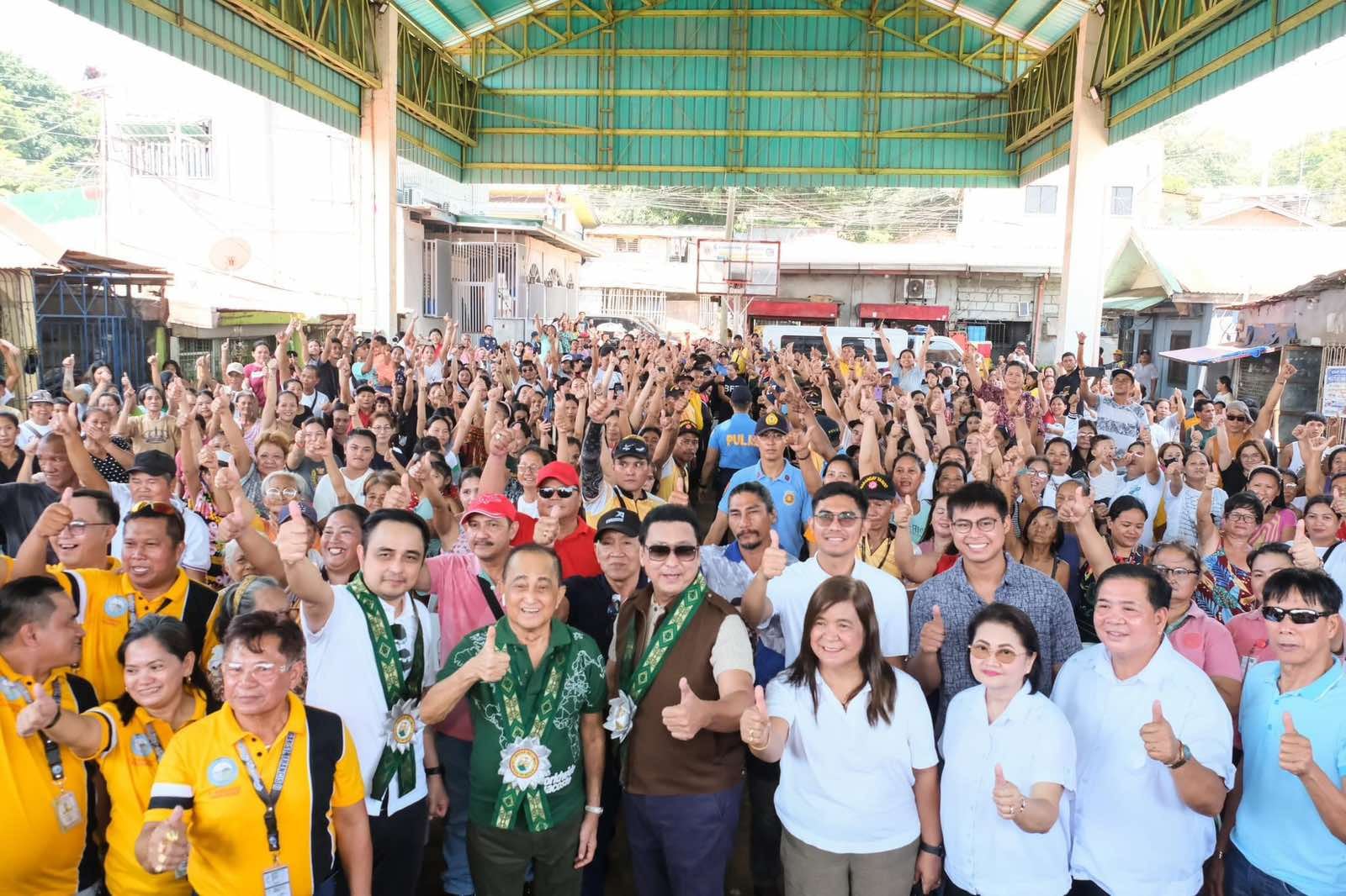 1,750 MANGINGISDANG NAAPEKTUHAN NG OIL SPILLS  SA BATAAN,  NABIGYAN NG FOOD PACKS  NI SEN. LAPID