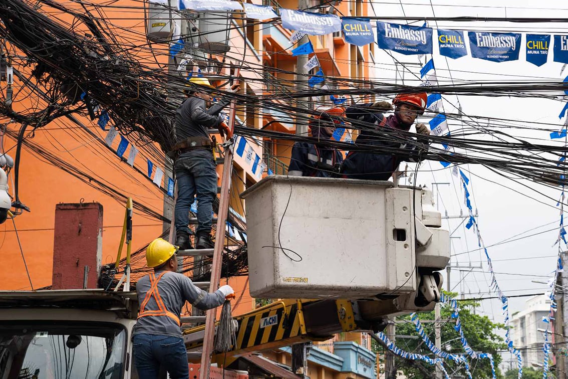 MERALCO INTENSIFIES WIRE CLEARING OPERATIONS IN MANILA IN PREPARATION FOR TRASLACION