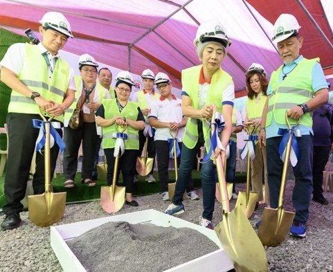PAGTATAYO NG PINAKAMALAKING PHARMACY WAREHOUSE SA MAYNILA SISIMULAN NA